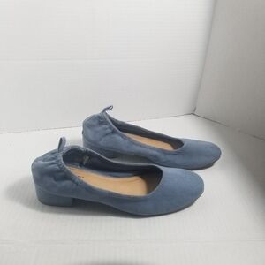 BRASH BLUE SMALL HEEL SHOES SIZE 7